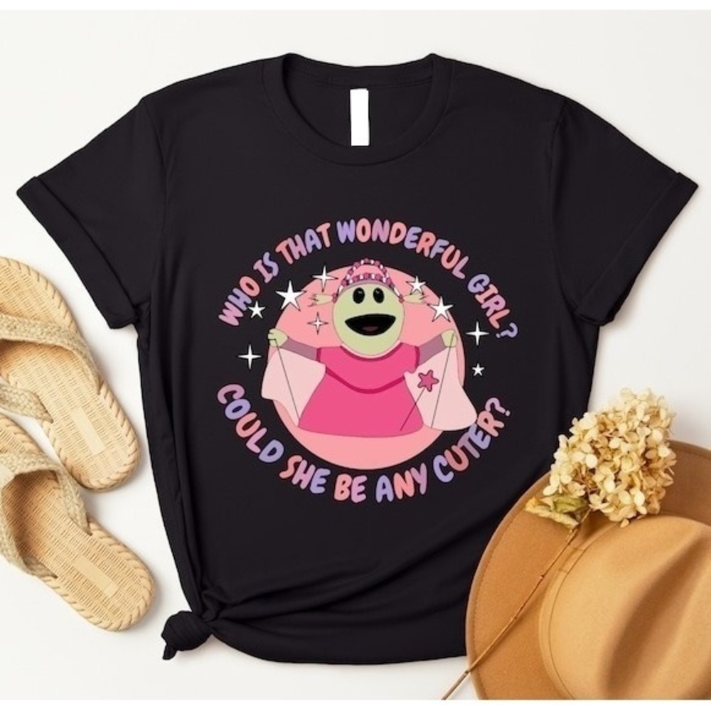 Mona Nanalan T-Shirt Whos That Wonderful Girl Funny Meme Fan Tee